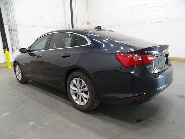 2023 Chevrolet Malibu 1LT photo 3