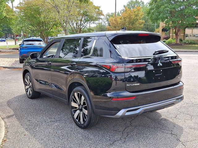 2025 Mitsubishi Outlander SE Ralliart photo 3