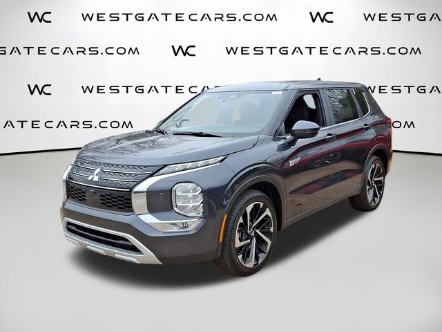 2025 Mitsubishi Outlander Plug-in Hybrid SE's photo