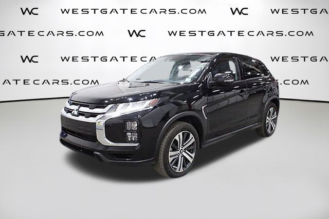 2024 Mitsubishi Outlander Sport SE's photo