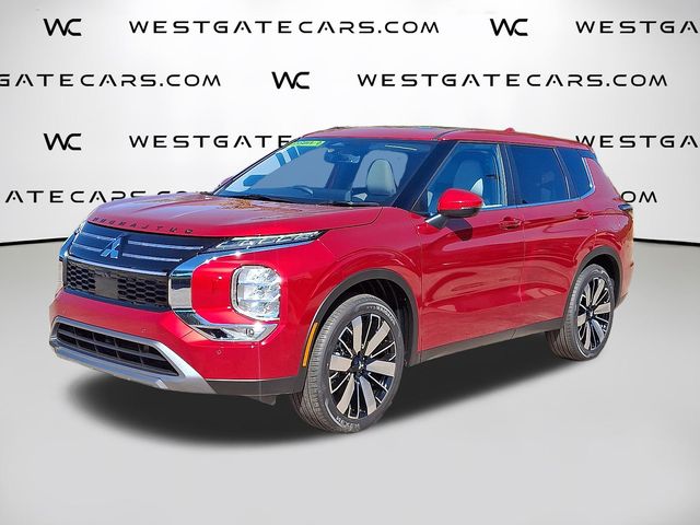 2025 Mitsubishi Outlander SE's photo