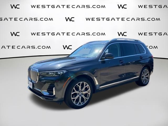 2022 BMW X7 xDrive40i's photo