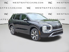 2025 Mitsubishi Outlander SE SUV