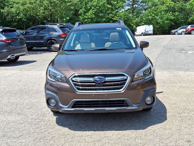 2019 Subaru Outback 2.5i Premium photo 2
