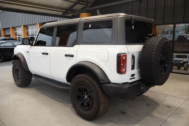 2024 Ford Bronco Wildtrak photo 3