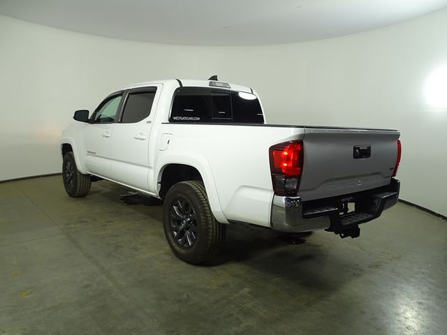 2023 Toyota Tacoma SR5 V6 photo 3