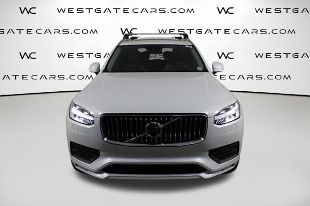 Used 2021 Volvo XC90 T6 Momentum 6 Passenger SUV