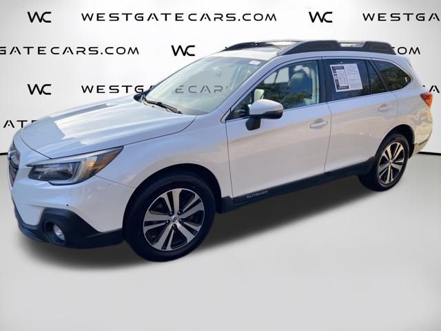 2019 Subaru Outback Limited's photo