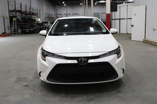 2020 Toyota Corolla LE photo 2