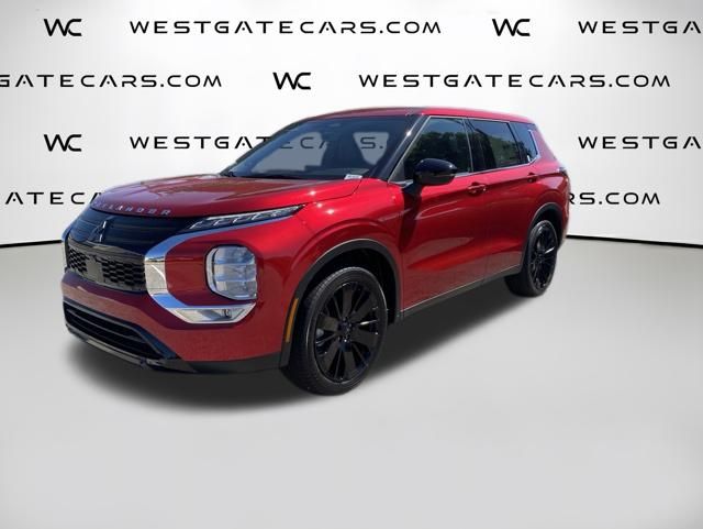 2026 Mitsubishi Outlander LE FWD's photo