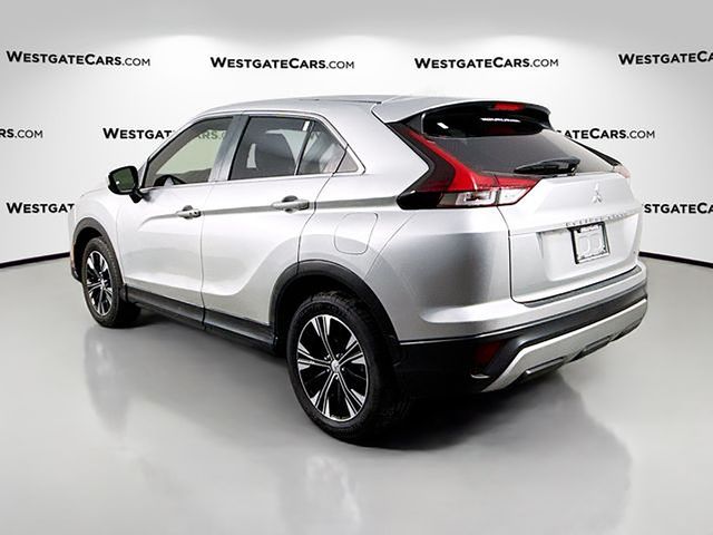 2022 Mitsubishi Eclipse Cross SE photo 4