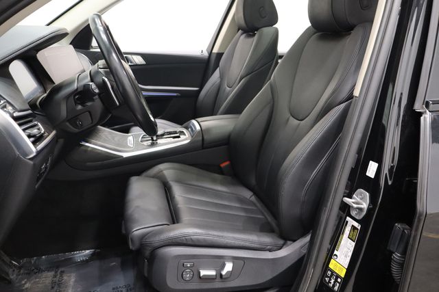 2022 BMW X7 40i - Photo 13