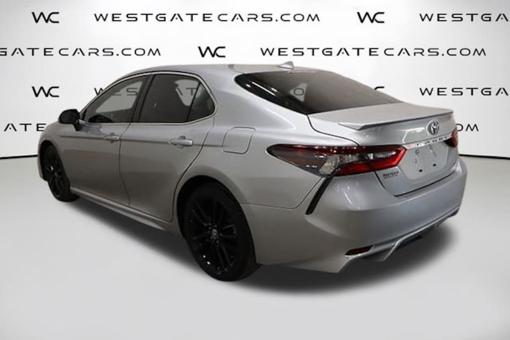 Used 2022 Toyota Camry SE Sedan