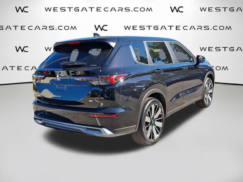 New 2025 Mitsubishi Outlander SE SUV