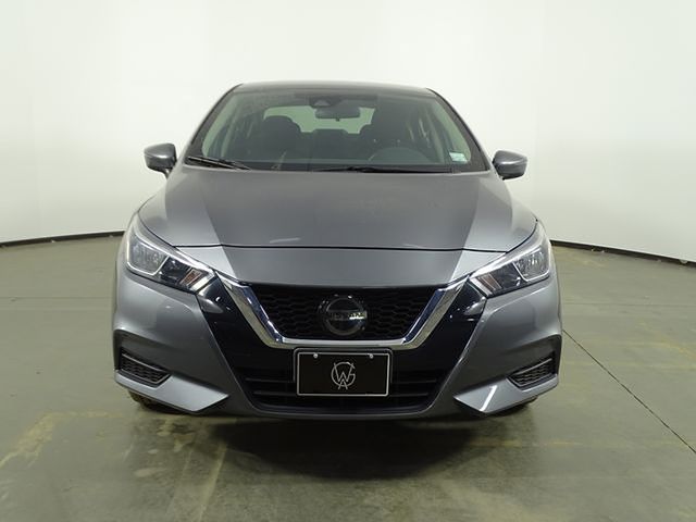 2020 Nissan Versa 1.6 SV photo 2