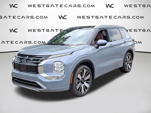 2025 Mitsubishi Outlander SEL's photo