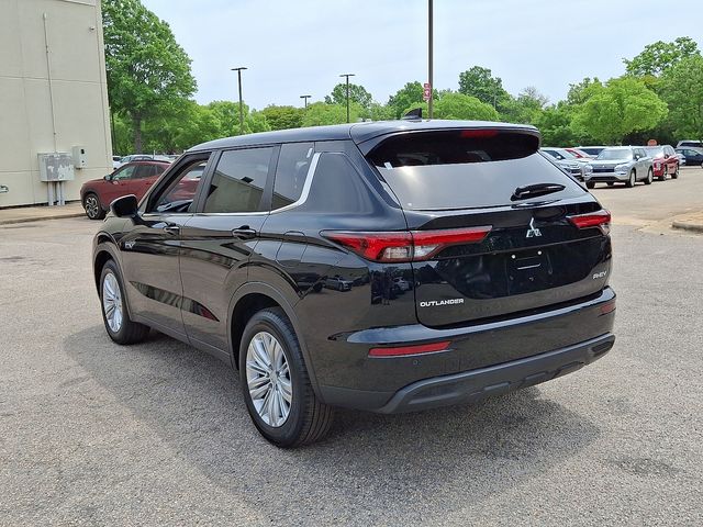 2025 Mitsubishi Outlander PHEV ES photo 3