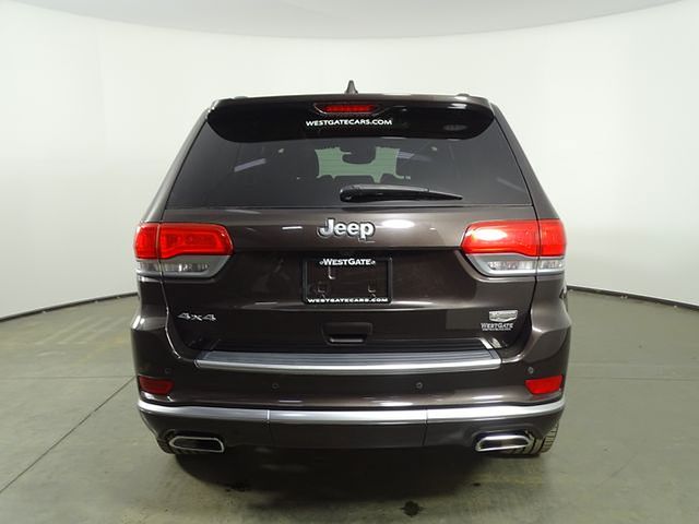 2017 Jeep Grand Cherokee Summit photo 3