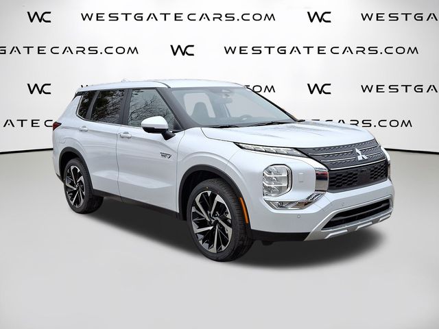 2025 Mitsubishi Outlander Plug-in Hybrid SE's photo