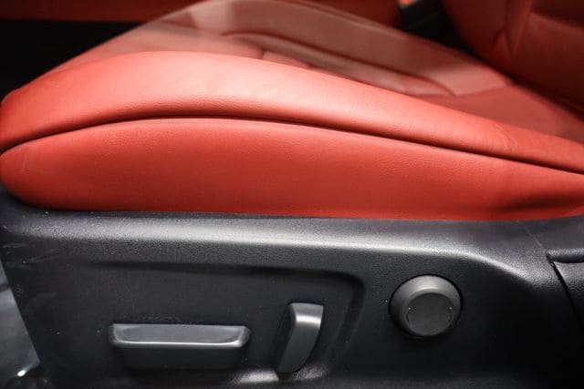 2023 Lexus IS 350 F SPORT - Photo 23