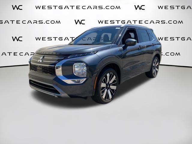 2026 Mitsubishi Outlander SEL FWD's photo