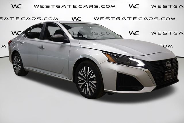 2024 Nissan Altima SV