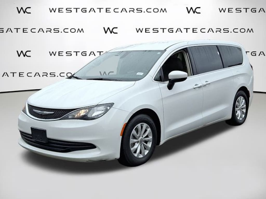 Used 2017 Chrysler Pacifica Touring Van