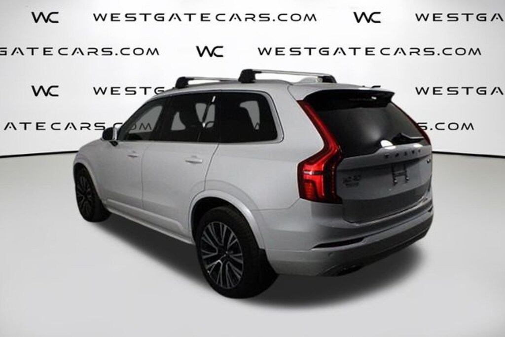 Used 2021 Volvo XC90 T6 Momentum 6 Passenger SUV