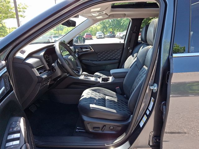 2025 Mitsubishi Outlander Plug-in Hybrid SEL - Photo 8