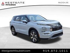 2025 Mitsubishi Outlander SE SUV