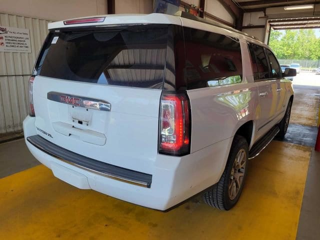 Certified 2019 GMC Yukon XL Denali with VIN 1GKS1HKJ2KR172298 for sale in Graham, NC