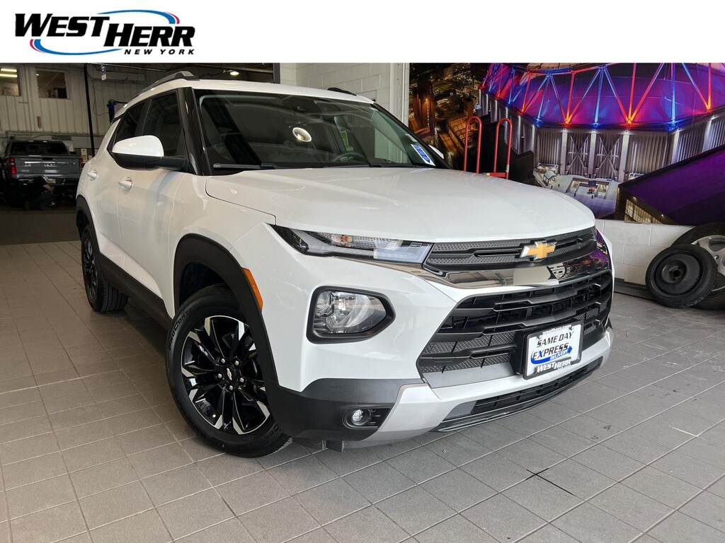 Used 2023 Chevrolet Trailblazer LT SUV