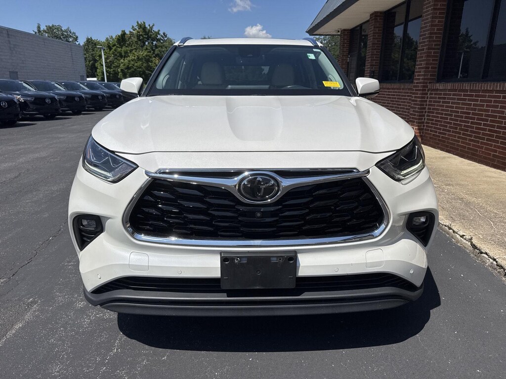 Used 2021 Toyota Highlander Limited SUV