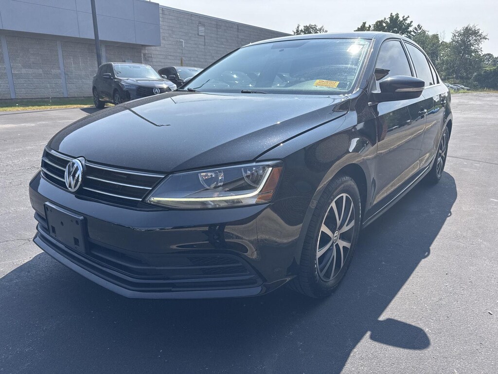 Used 2018 Volkswagen Jetta 1.4T SE Sedan