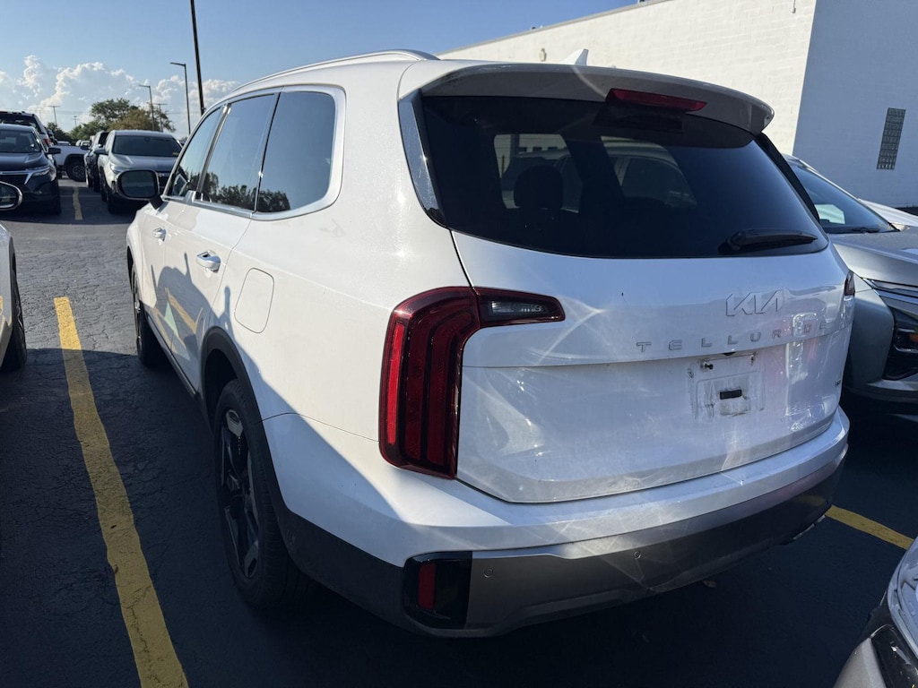 Used 2025 Kia Telluride S SUV