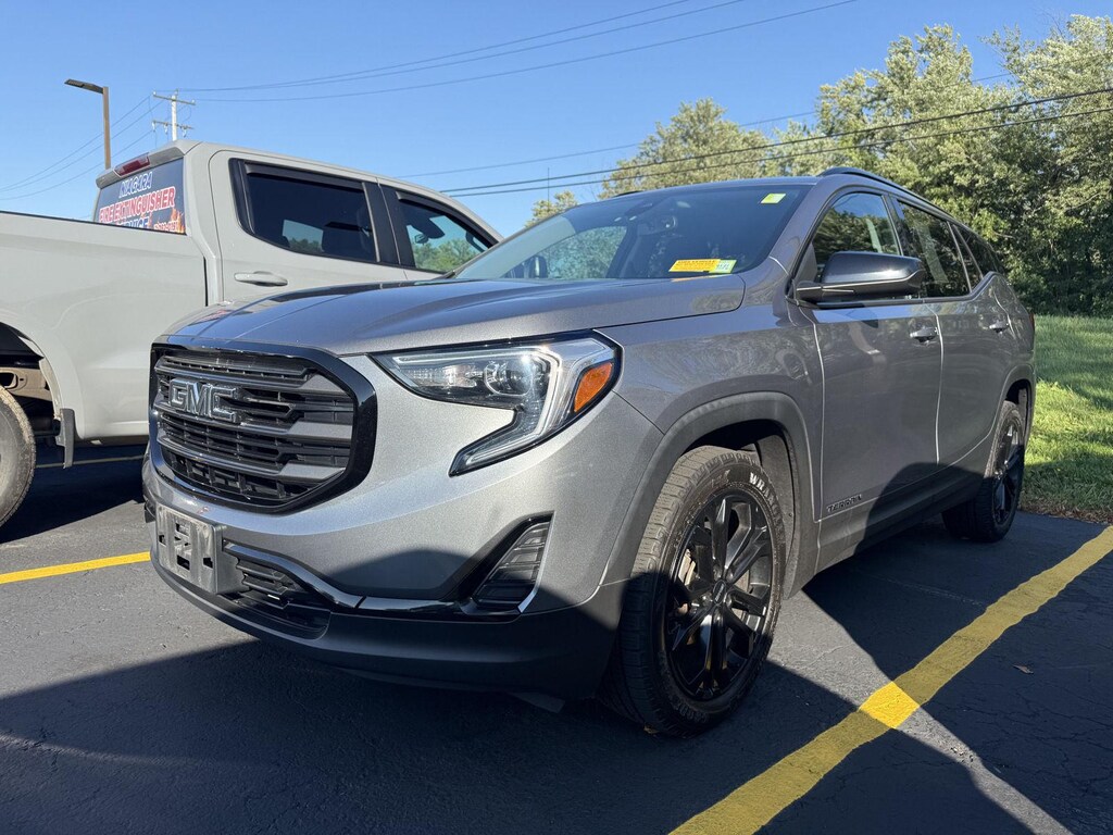 Used 2021 GMC Terrain SLE SUV