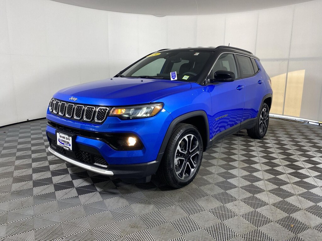 Used 2024 Jeep Compass Limited SUV