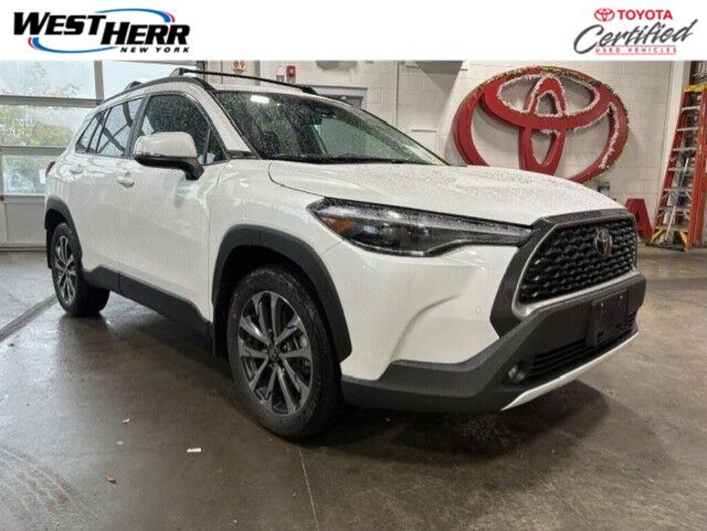 Certified 2023 Toyota Corolla Cross XLE