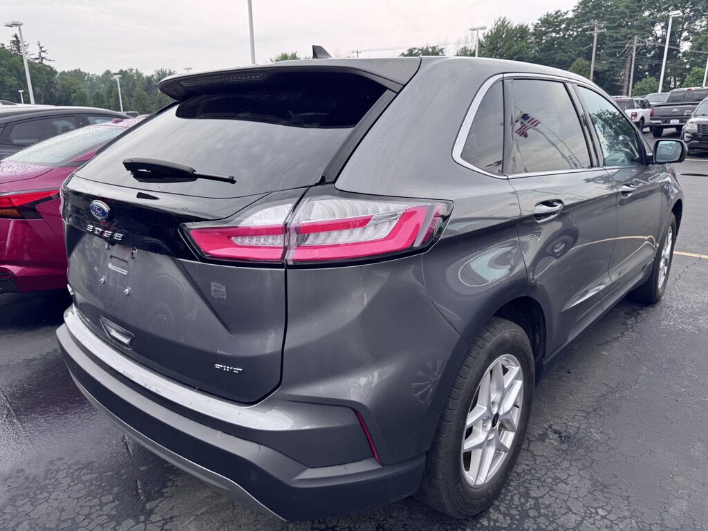 Used 2024 Ford Edge SEL SUV