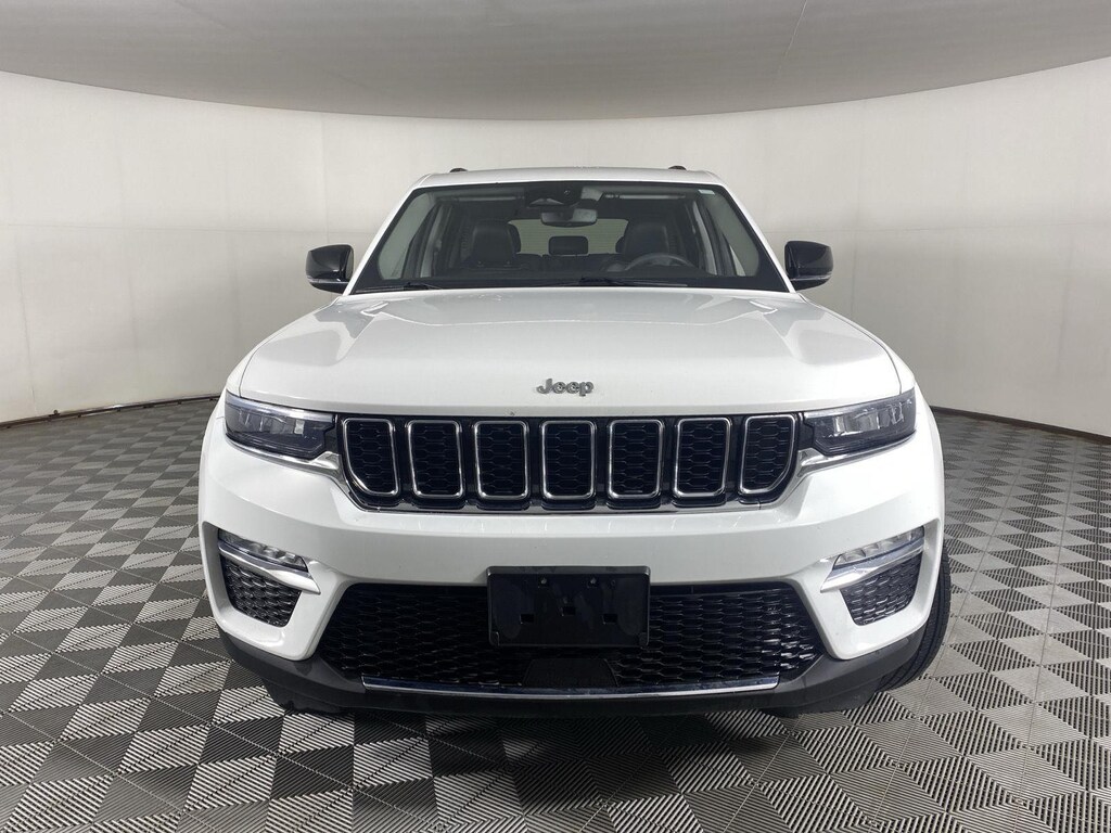 Used 2023 Jeep Grand Cherokee Limited SUV