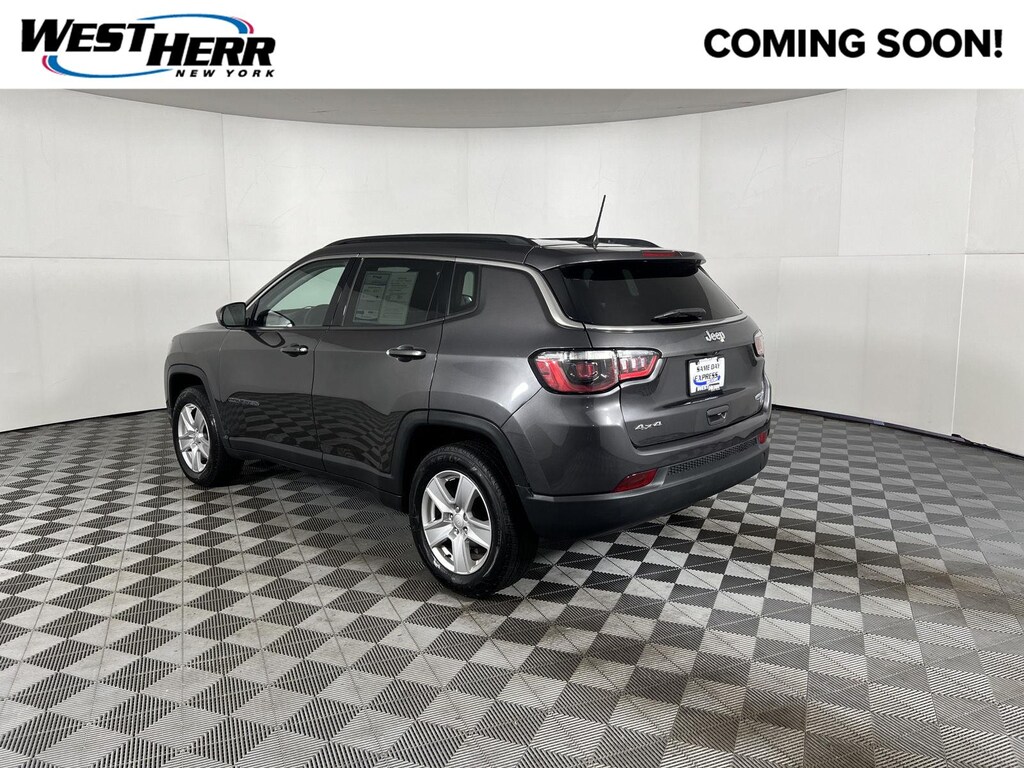 Used 2022 Jeep Compass Latitude SUV
