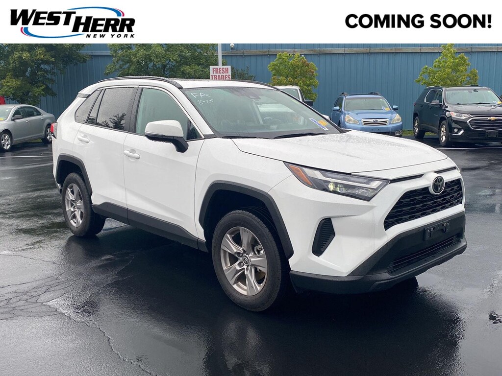 Used 2025 Toyota RAV4 XLE SUV