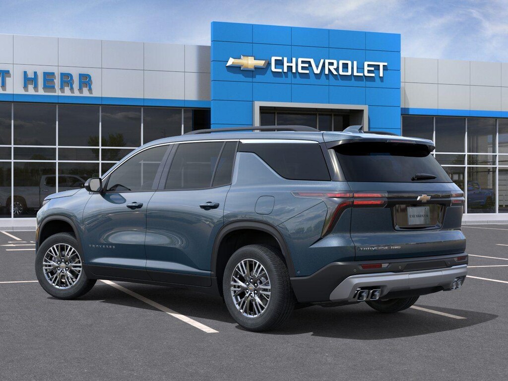 Used 2026 Chevrolet Traverse AWD LT SUV