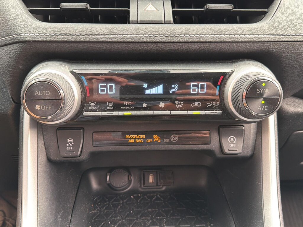 Used 2020 Toyota RAV4 XLE SUV