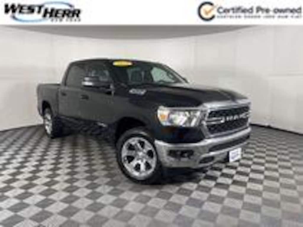 Certified 2022 Ram 1500 Big Horn/Lone Star Truck