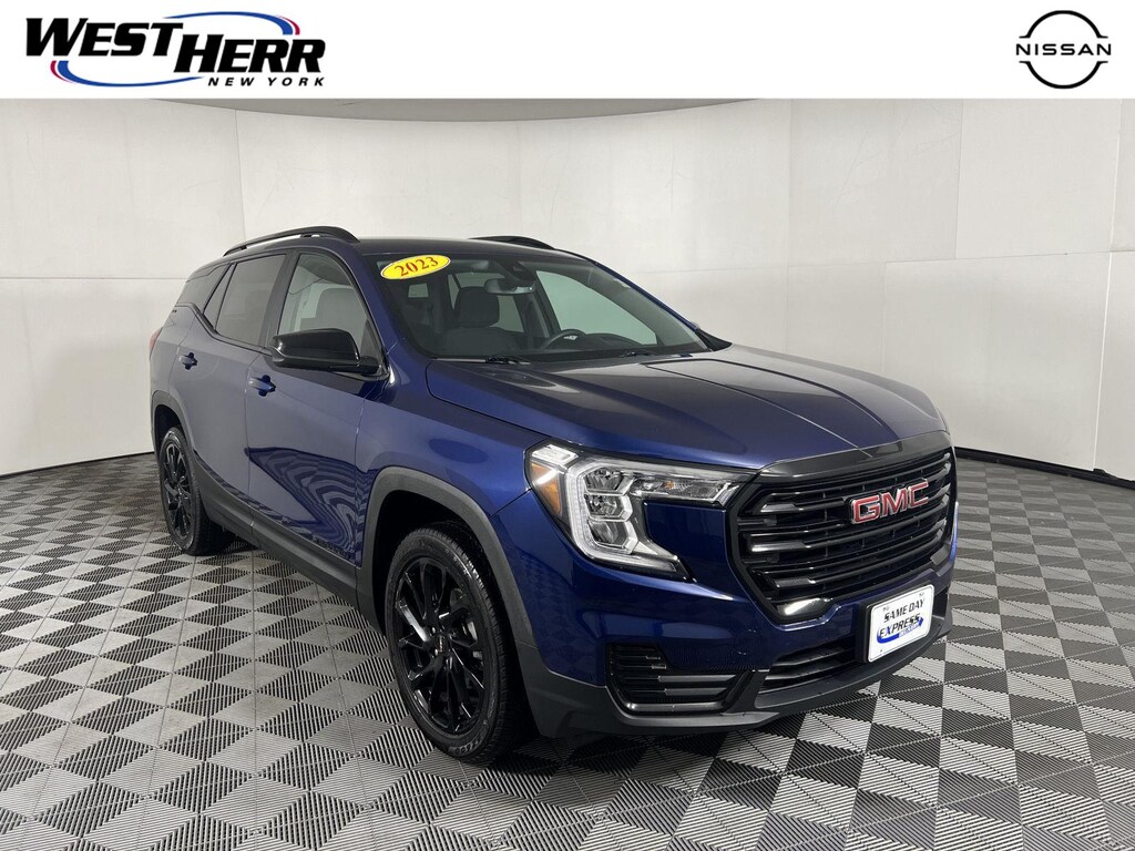 Used 2023 GMC Terrain SLE SUV