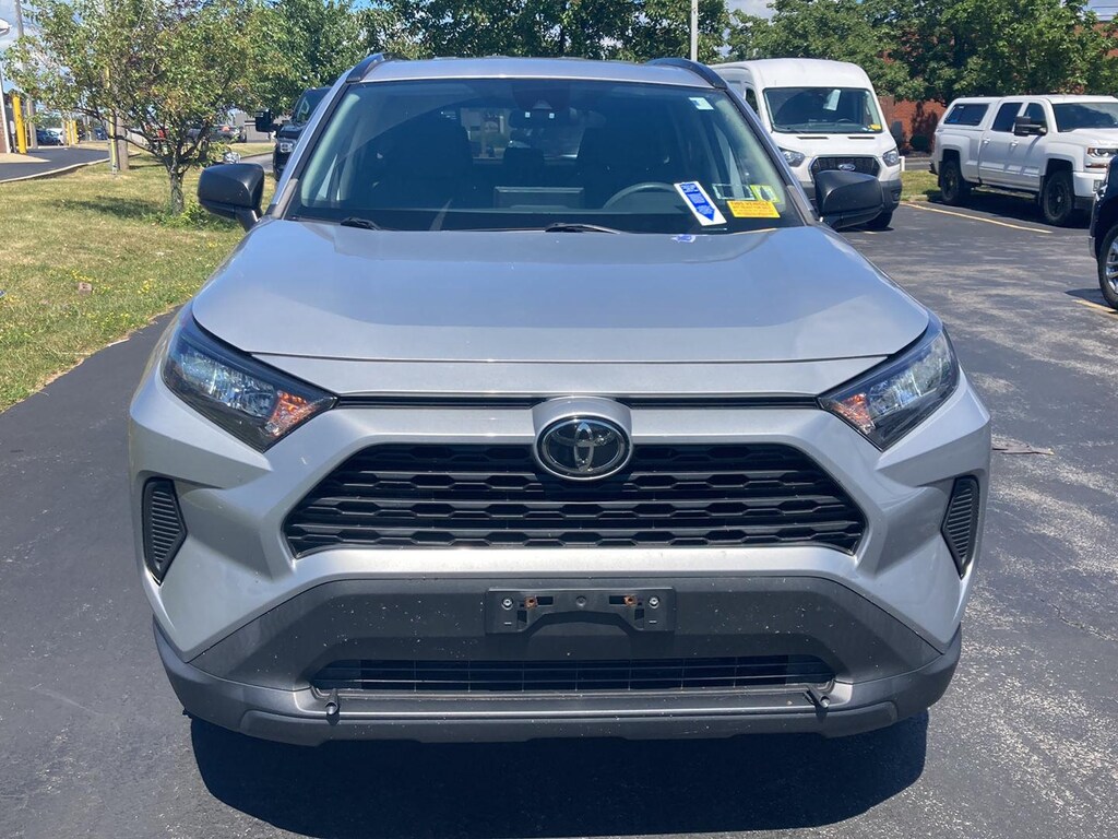 Used 2019 Toyota RAV4 LE SUV