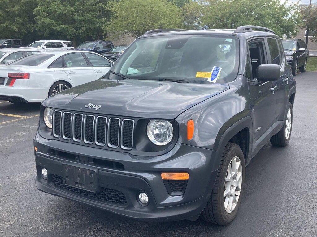 Used 2022 Jeep Renegade Latitude SUV