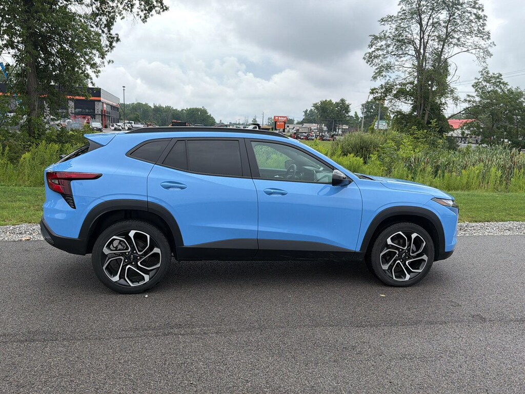Used 2024 Chevrolet Trax 2RS SUV