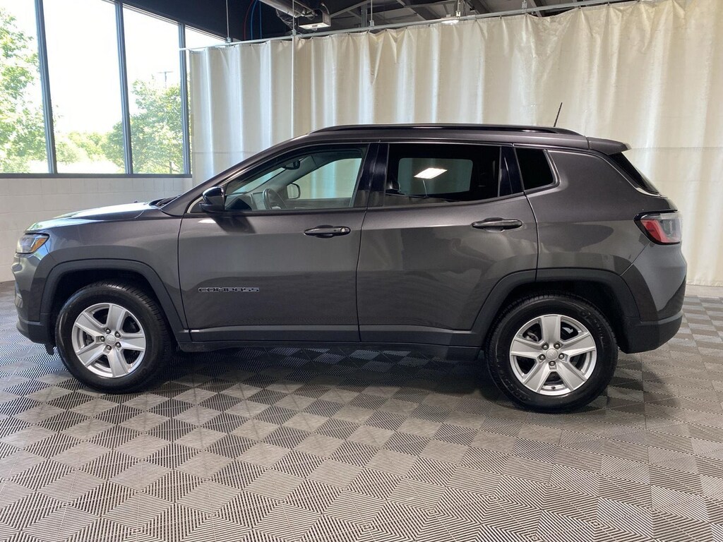 Used 2022 Jeep Compass Latitude SUV
